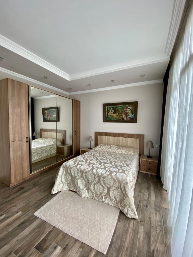 Villa Old Μπατούμι Εξωτερικό φωτογραφία