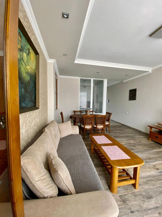 Villa Old Μπατούμι Εξωτερικό φωτογραφία