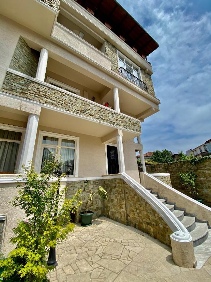 Villa Old Μπατούμι Εξωτερικό φωτογραφία